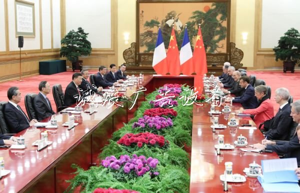 習近平舉行儀式歡迎分類垃圾亭法國總統訪華并同其會談