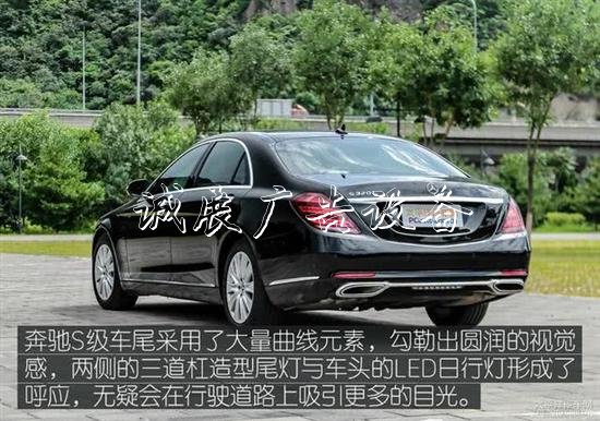 豐田埃爾法叫板奔馳路燈燈箱S級 誰更舒適和尊貴？