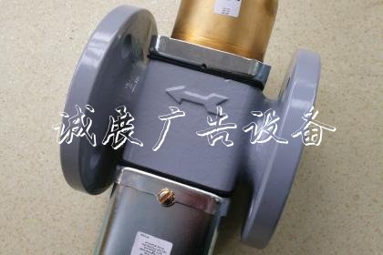 鋁合金宣傳欄，垃垃圾收集亭圾分類亭，?海報架